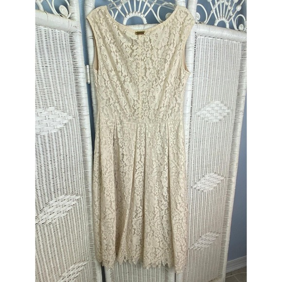 Vintage Trussardi Collection Cream Lace Dress‎ Italian Designer Fit & Flare US 6 - Picture 15 of 16